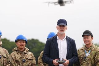 Británie se urychleně připravuje na válku - Novinky